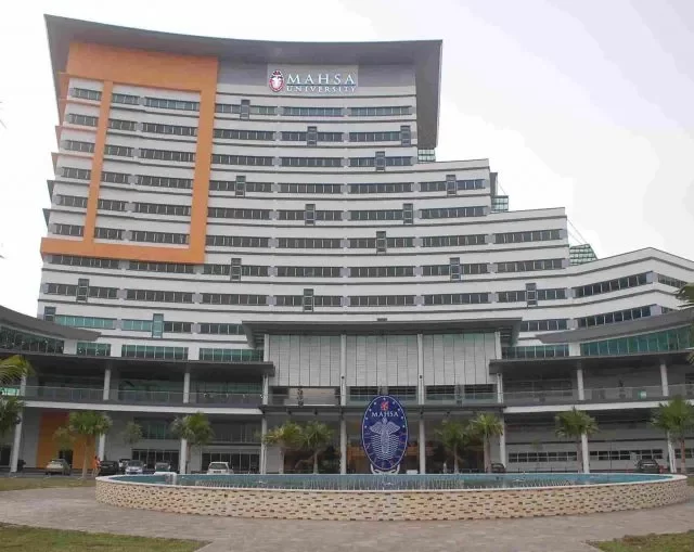 MAHSA UNIVERSITY Campus